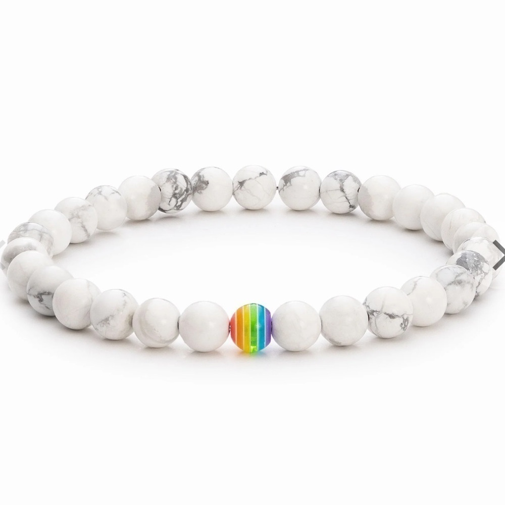 COPY - Vitality Extracts White Howlite Rainbow Diffuser Bracelet / BRAND NEW
